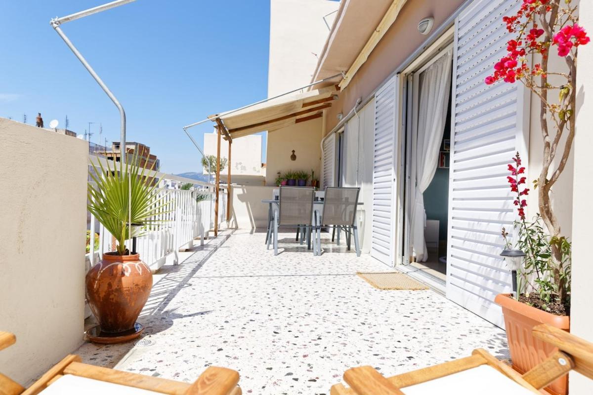 Sunny Penthouse For Balcony Lovers Apartment
